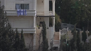 Israeli army orders Palestinians to leave homes in Hebron, following shooting attack