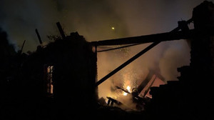 Russian air attack hits Kyiv residential area, kills 2 in capital, say officials