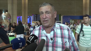 Father of passenger says Dubai-Israel flight plunged 15,000 feet, bloodied pilot aboard