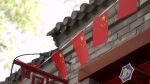 Crowds throng Beijing attractions as China's Golden Week begins