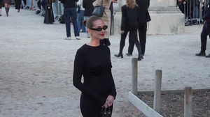 Tate McRae, KengNamping, JT: celebrities flock to Schiaparelli Paris fashion show