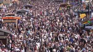 World’s largest beer festival, the Munich Oktoberfest, ends with record 7.4 million visitors