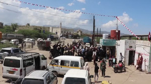 Fuel crisis grips Yemen's Taiz as residents wait hours for gas