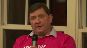 Democrat Jackson rallies Maine voters on healthcare, housing affordability
