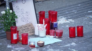 Spanish housing protesters outraged as they mourn Maricarmen