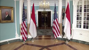 Indonesia president appoints new foreign minister in cabinet reshuffle