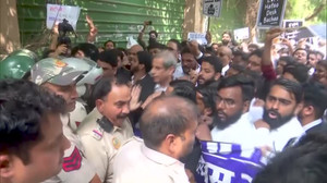 WRAP: India detains thousands, locks down Delhi to foil election chief protest