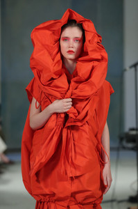 PFW - Litkovska Runway