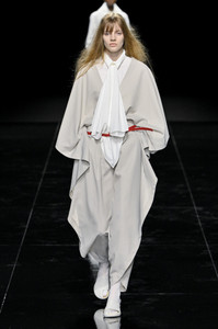 PFW: Issey Miyake Spring Summer 2027 fashion collection