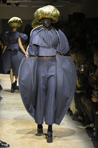 PFW: Comme des Garcons Spring Summer 2027 fashion collection