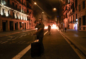 Protest demanding political action to alleviate Spain's housing crisis, in Barcelona