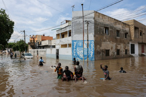 Heavy rainfall leaves parts of Dakar flooded