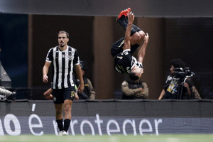 Brasileiro Championship - Atletico Mineiro v Santos